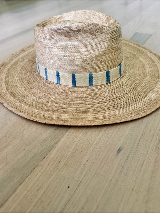 Sunshine Tienda Accessories - Natural Straw Sun Hat with Blue Stripe Band
